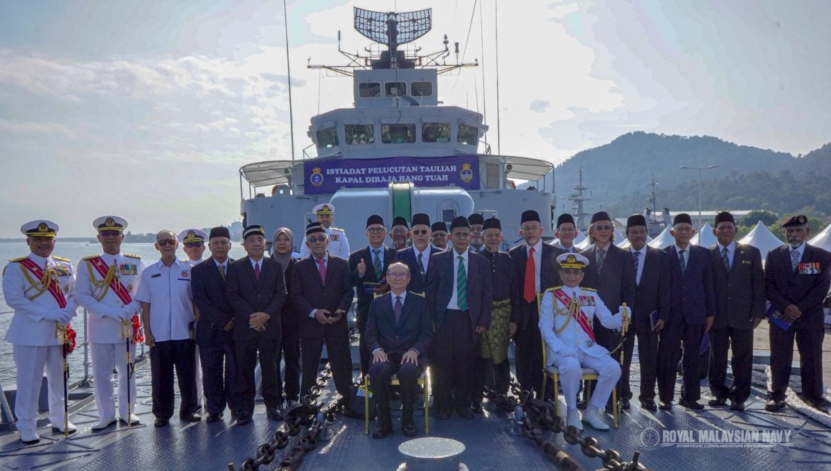 服役半世纪汉都亚号退役 完成捍卫国家主权使命