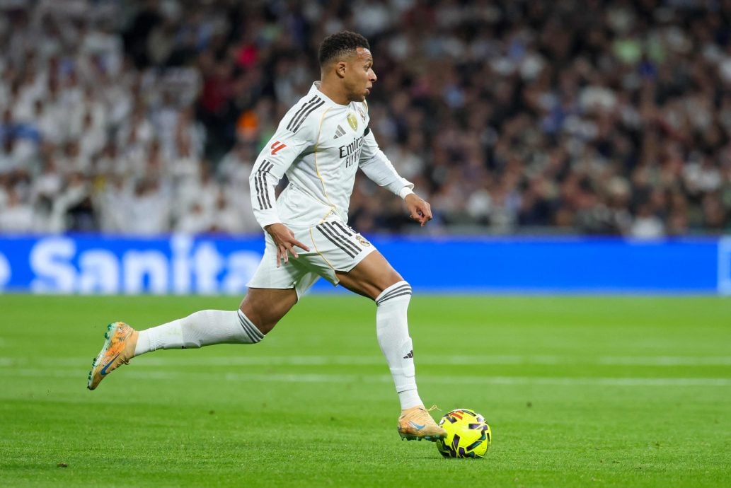 欧冠杯| 皇马主场金身刚破  曼市图反客为主