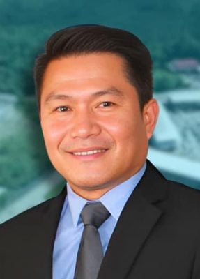 沙盟唯一华裔受委助理部长    17州议员宣誓为助理部长