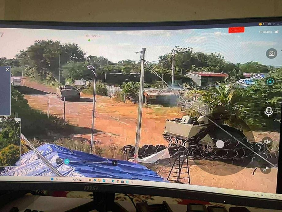 泰军装甲车据报越境进入柬村庄 现场局势紧张