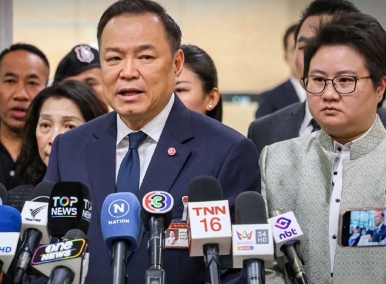 泰国《民族报》：阿努廷借边境冲突推迟解散国会 扭转政治颓势固权　