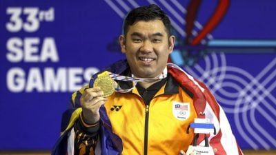 泰国东运会台球与斯诺克| 每日练8至10小时  雷神天道酬勤