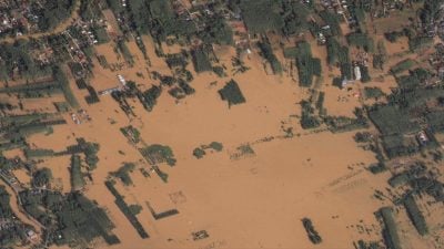 泰国印尼洪灾  习近平向泰王 普拉博沃 致慰问电