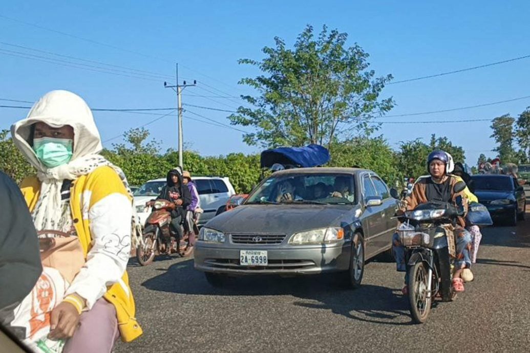 泰柬边境交火 数十万人急彻 小学生仓皇逃难画面曝光