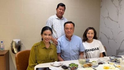 洪森发布阿努廷照片暗指其“忘旧情” 泰方批评挑事端