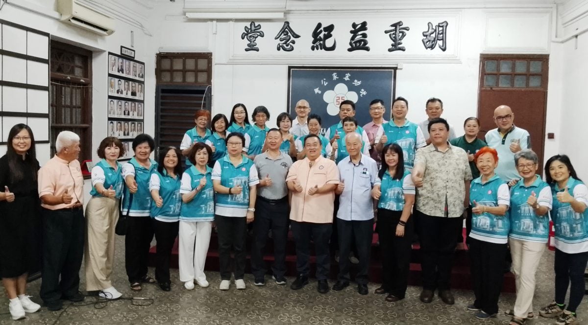 深斋独中拟转型为国际学校 游上运吁乡亲送孩子就读