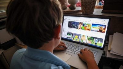 澳洲16岁以下社媒禁令周三生效  全球关注成效