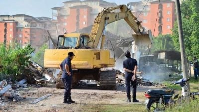 甘榜爪哇19钉子户搬迁    WCE最后150公尺可开工