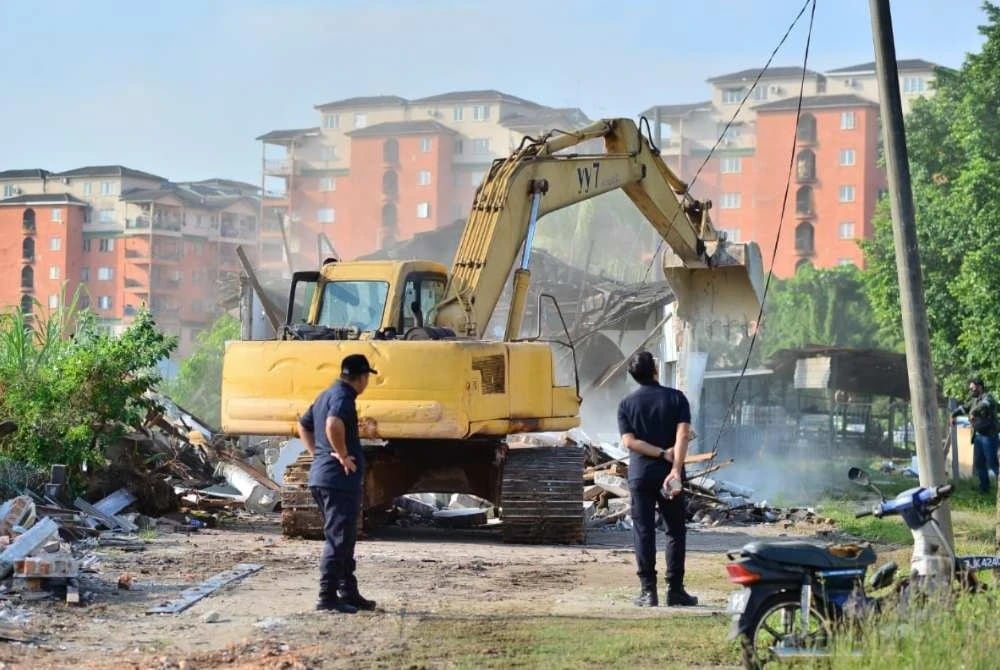 版头-大都会/甘榜爪哇19钉子户终撤离，WCE最后150m可开工