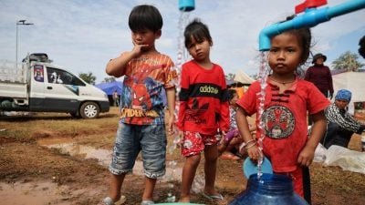 特朗普当“和事佬”｜柬埔寨人相信能帮上忙  泰国人：“别来管了”