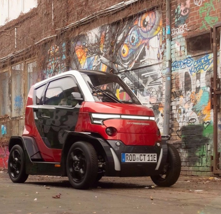 特朗普批准美国生产迷你车 强调价格低廉且省油