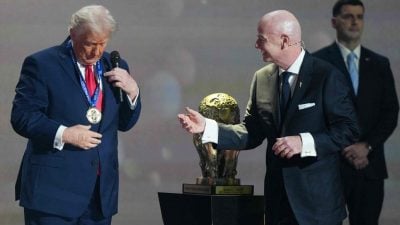 特朗普点燃百年战火 美国该把“Soccer”改叫“Football”