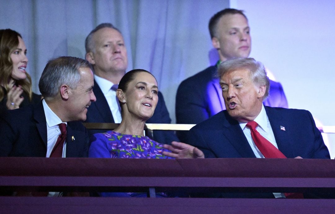 特朗普获国际足联和平奖 表扬团结贡献