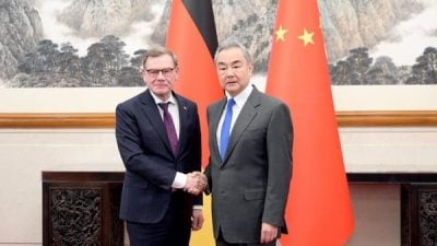 王毅︰台湾地位已七重锁定　日相言论是可忍孰不可忍