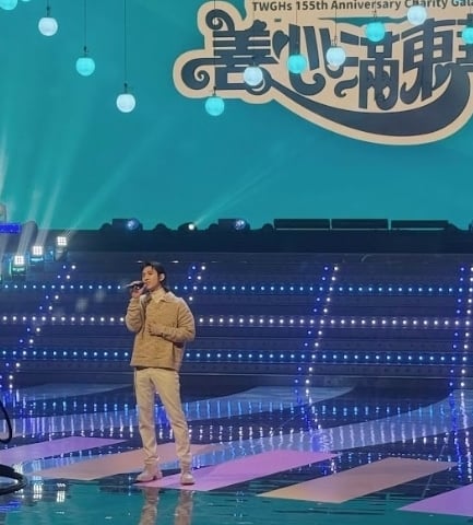 现身《善心满东华》献唱 刘界辉卢信宥为灾民筹款	