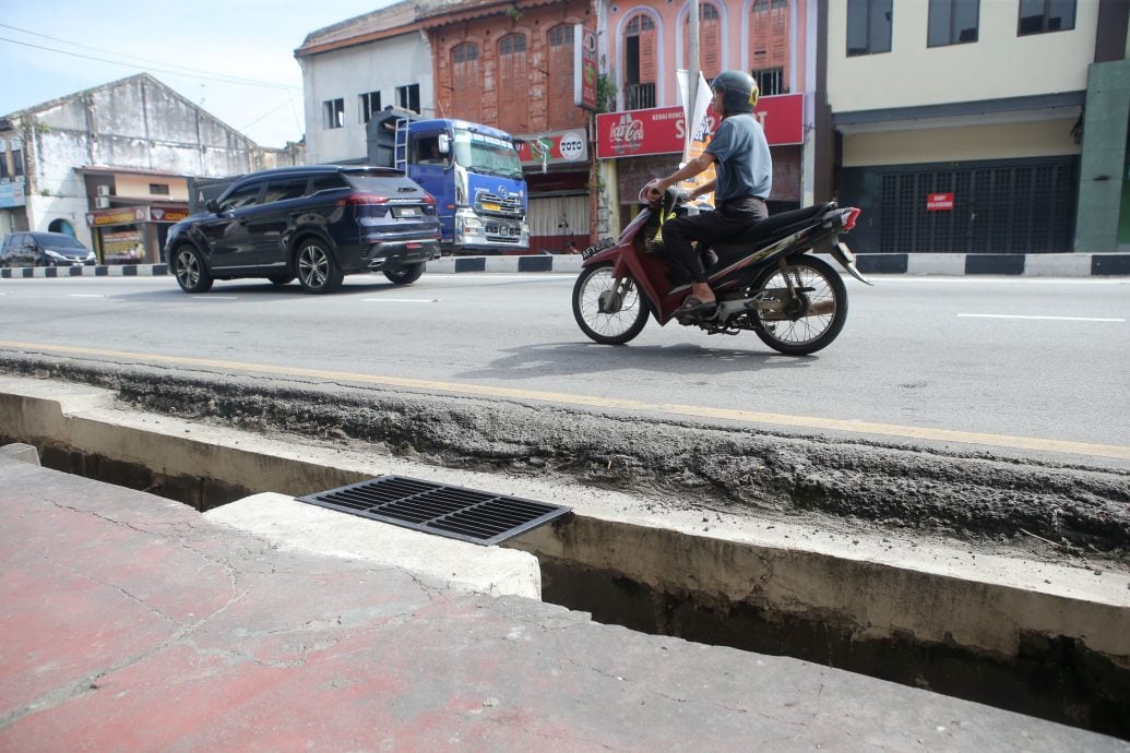 珠宝大街提升沟渠工程 料明年1月初完工