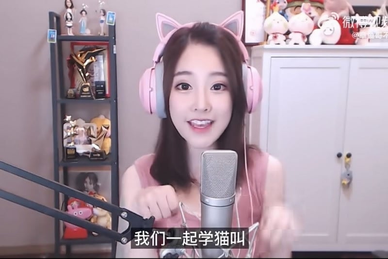 甲状腺癌复发停播1年 冯提莫回归撇“人没了”传言