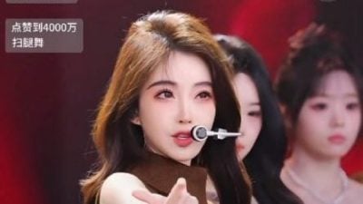 甲状腺癌复发停播1年 冯提莫回归撇“人没了”传言