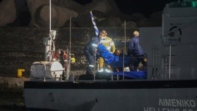 希腊南部外海移民船失去动力 至少18人疑因失温及饥饿死亡