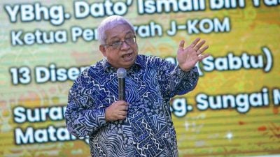 社区通讯局总监：承认统考课题  任何建议需理解建国宪法史