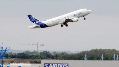空巴承认 A320飞机机身面板存在工业质量问题