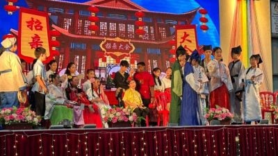 等了8年终于实现 森州最大华小东华小学首办恳亲会