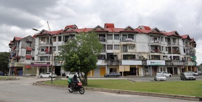 罗斯里:豪华城罗兴亚人泛滥 儿童沿户讨钱扰民