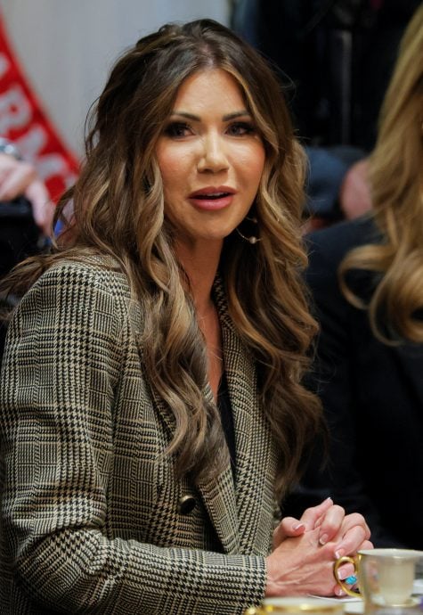 美国土安全部长：旅行禁令名单拟扩大至30多国