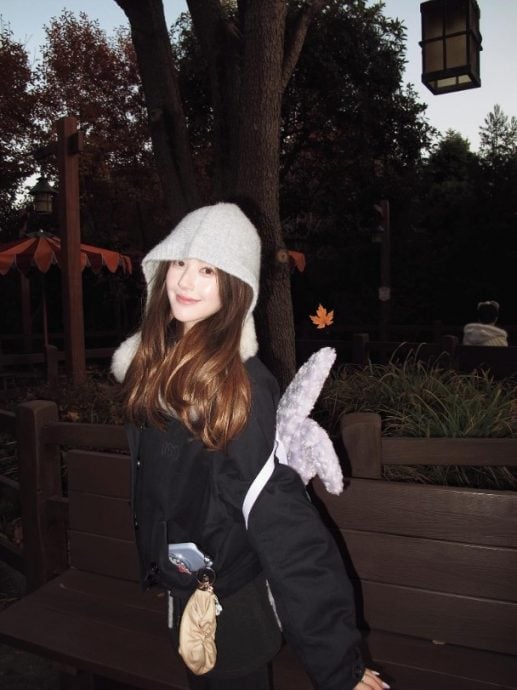 腾讯星光大赏|粉丝高消费捧偶像被轰“掠水” 赵露思白鹿料争红毯女王	