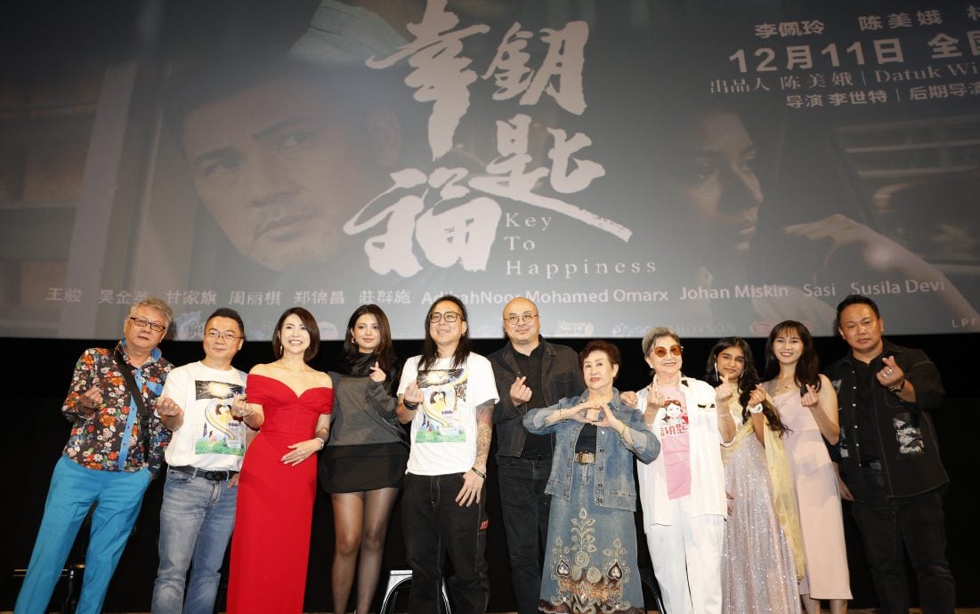 自曝半途弃赛当演戏新人 李佩玲被掌掴竟高呼“满足”