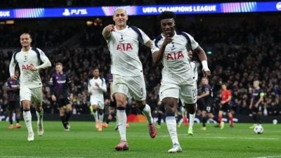 英超蹒跚欧冠生龙活虎  热刺勇夺主场3连胜