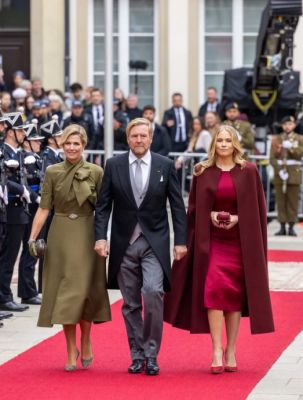 荷兰公主22岁生日照曝光！“未来女王”气场大开　走过威胁更坚强