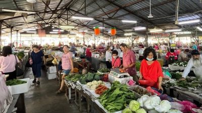 菜贵慈善组织动脑筋换食材 粮食成本升盼获赞助