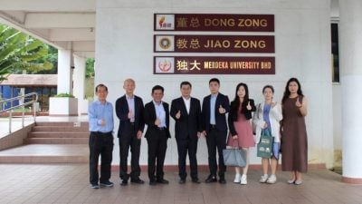 澳门学人发展协会  访董总交流华教合作