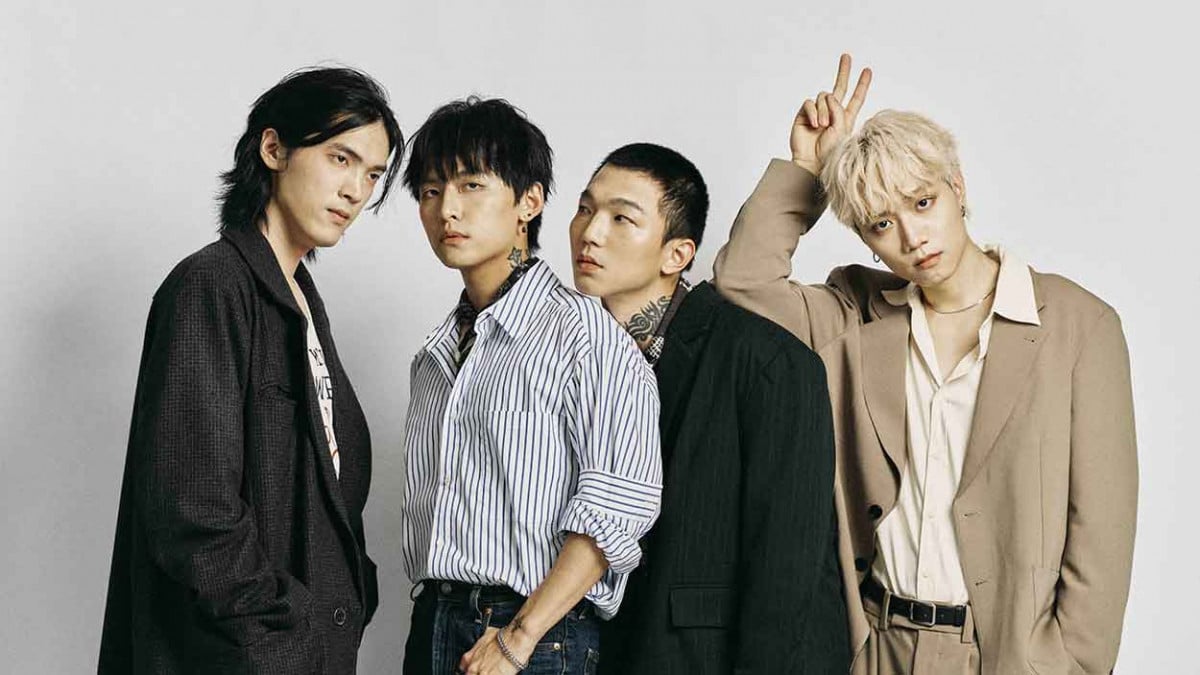 蔡维泽受困电梯等救援 急得想尿尿