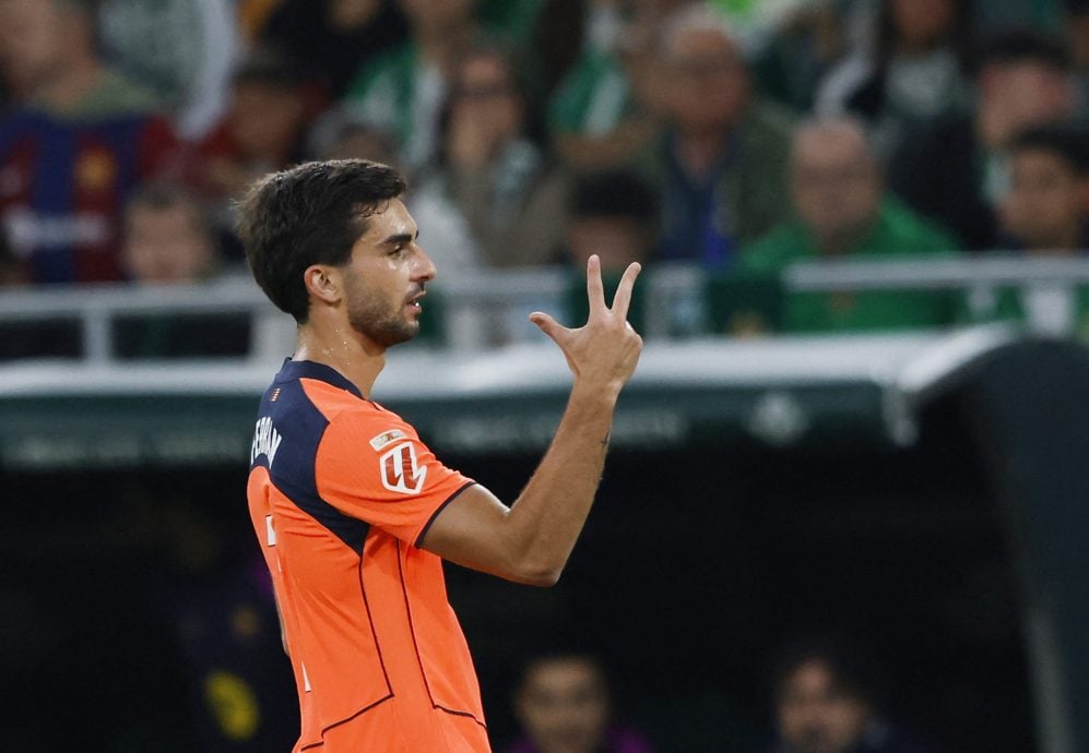 西甲|费兰半场戴帽(巴尔德吉传射) 巴塞逆转贝迪斯夺6连胜