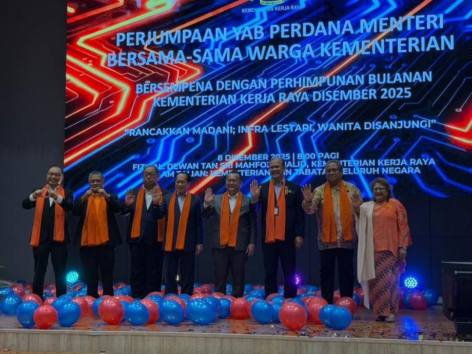 视频|休旅车坠山谷事故|澄清工程部没移走路障 亚历山大:将展开调查