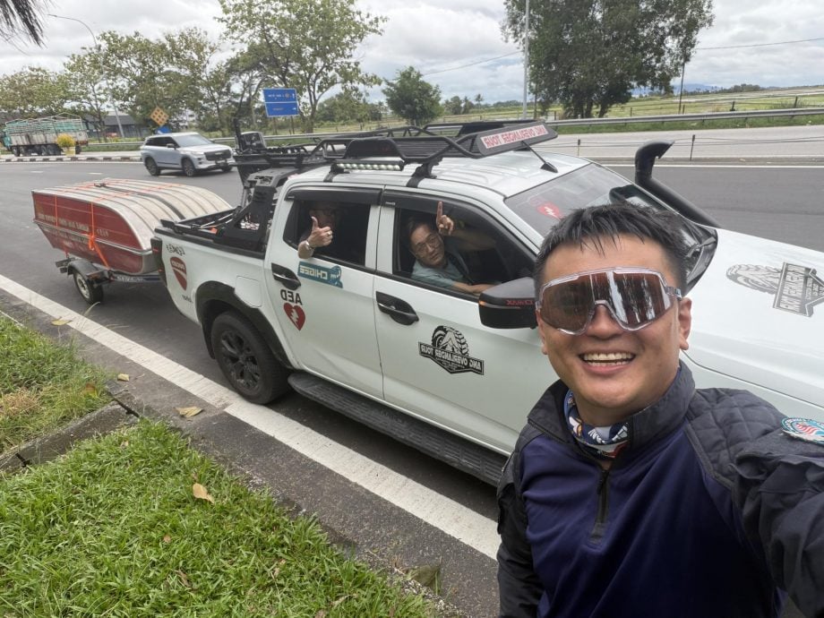 设定3PM发布(大北马)泰南救灾功成身退,洪新涵分享水中救灾的经验。