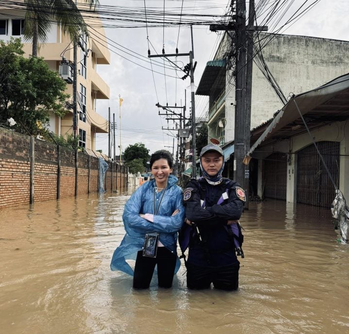 设定3PM发布(大北马)泰南救灾功成身退,洪新涵分享水中救灾的经验。