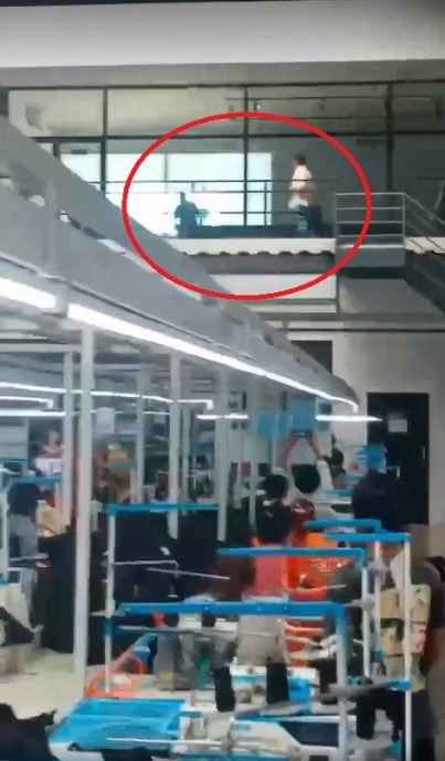 追债不遂反被联手殴打 主管慌逃撞死工厂老板