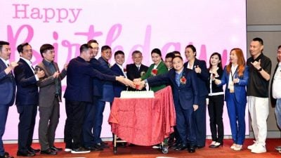 郑学方：品味美食畅叙友情  餐饮夯实中马友好 