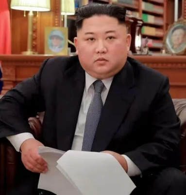 金正恩脸上长满“诡异肉芽” 和10年前对比　再爆健康疑云