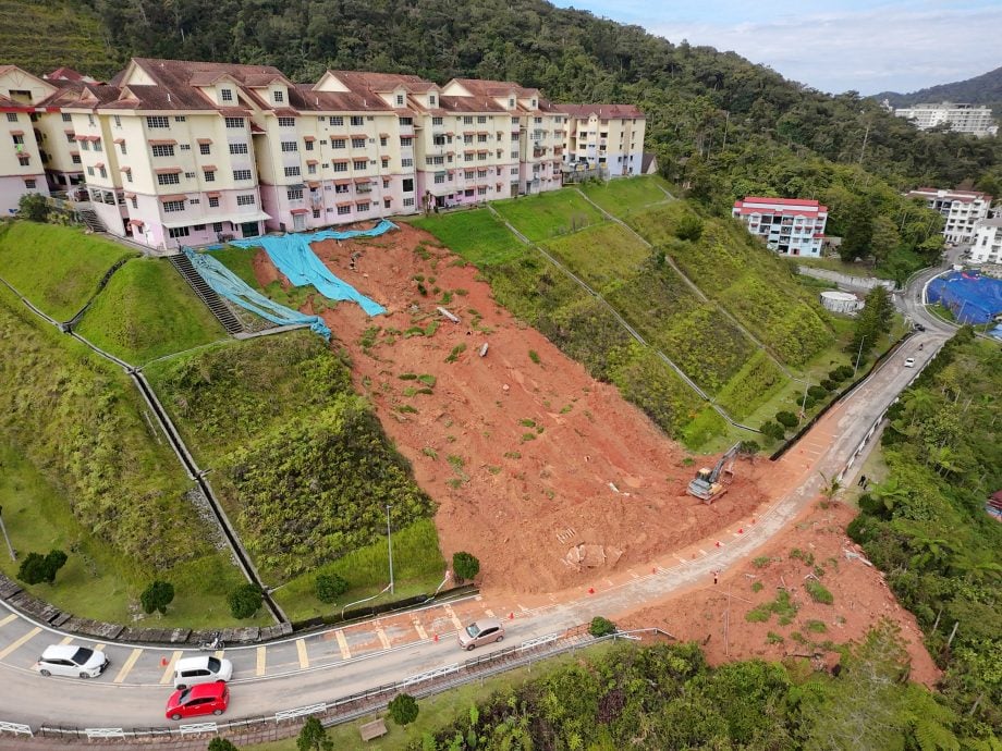 金马仑土崩|土崩地点风险评估 或需撤离公寓B座居民