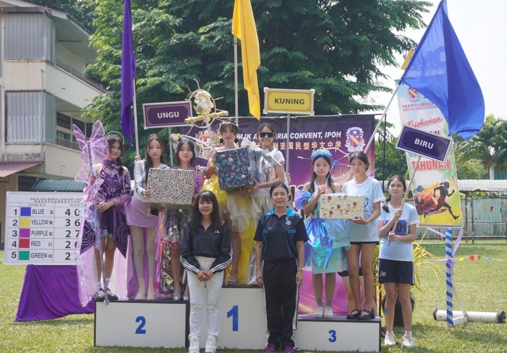 霹：学海学记|校园报道|副文|圣母运动会吉祥物 打造人工智能设计 发挥无限创意