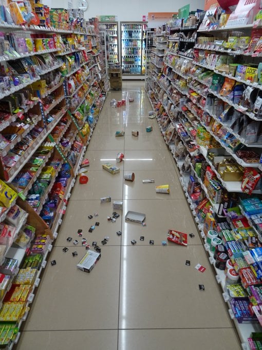 青森7.6级强震 日本专家初判：震央在2011大地震北部