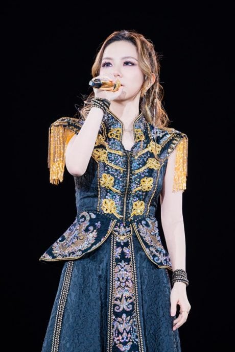 香港5级大火|邓紫棋提灾情失控爆哭　泪喊：要努力好好活着