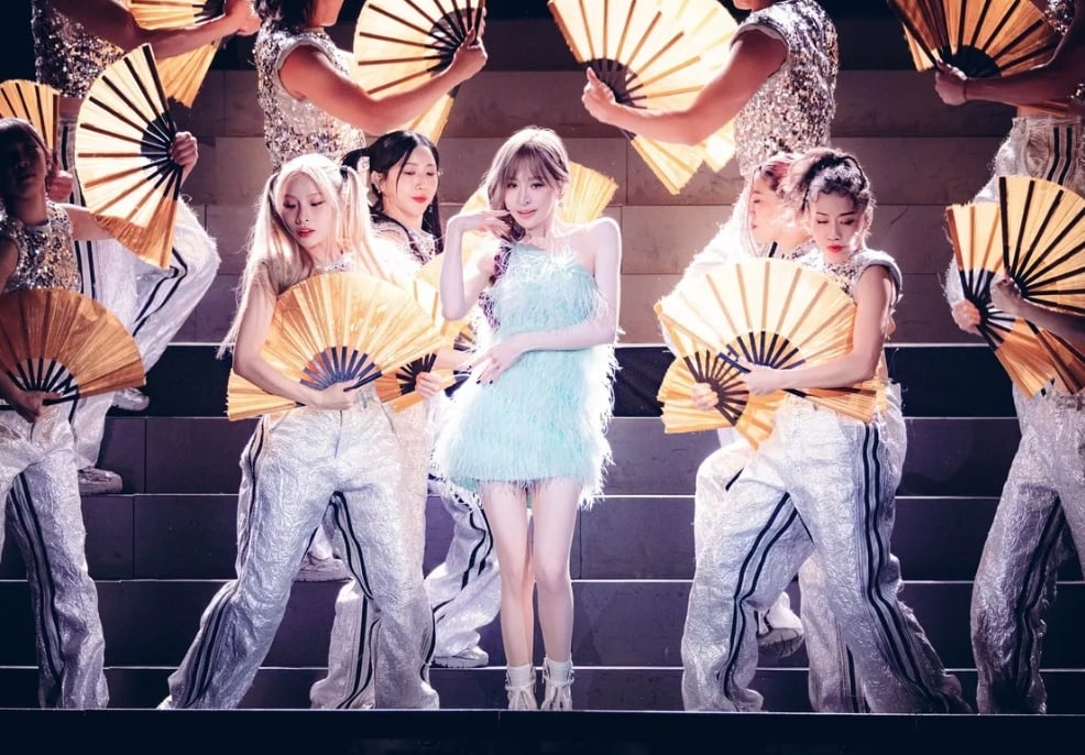 香港5级大火|纽约开唱带领歌迷默哀 王心凌曝20年前“失去感受的能力”