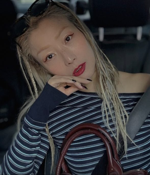 香港5级大火｜郑秀文感无助悲痛 泪水中为灾民祈祷 