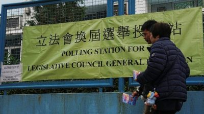 香港立法会选举投票率成焦点 致命火灾引民愤