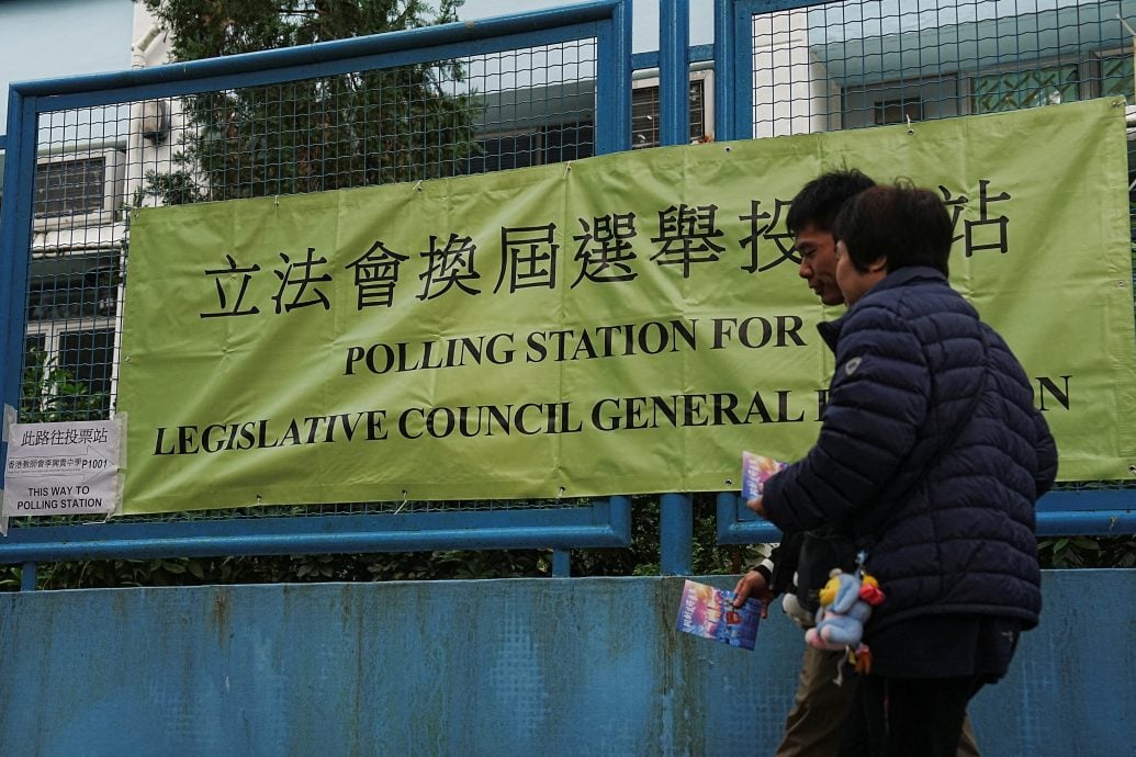 香港立法会选举投票率成焦点 致命火灾引民愤
